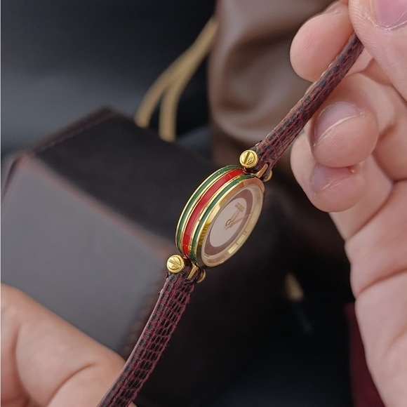 Vintage Gucci 2000L Women’s Dress Watch - Picture 8 of 12